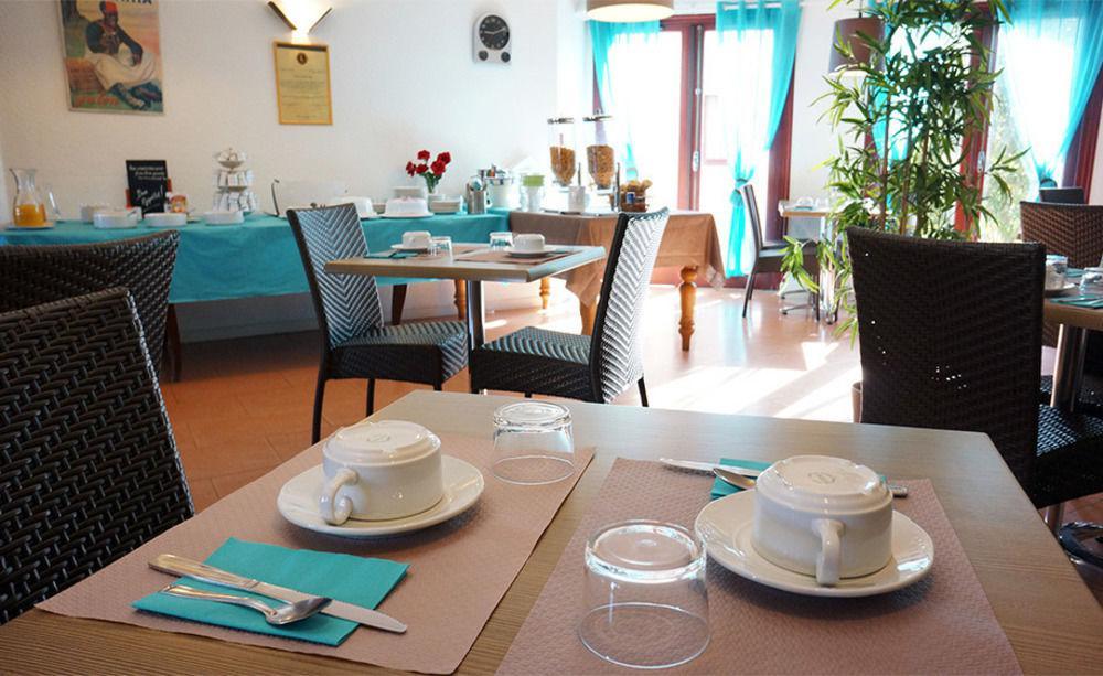 Hotel Atlantide Biscarrosse Zewnętrze zdjęcie