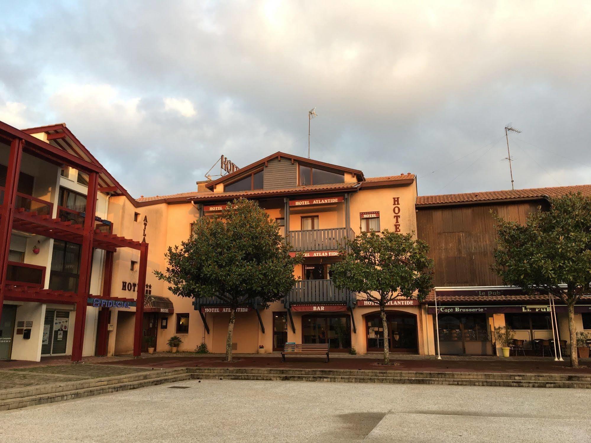 Hotel Atlantide Biscarrosse Zewnętrze zdjęcie
