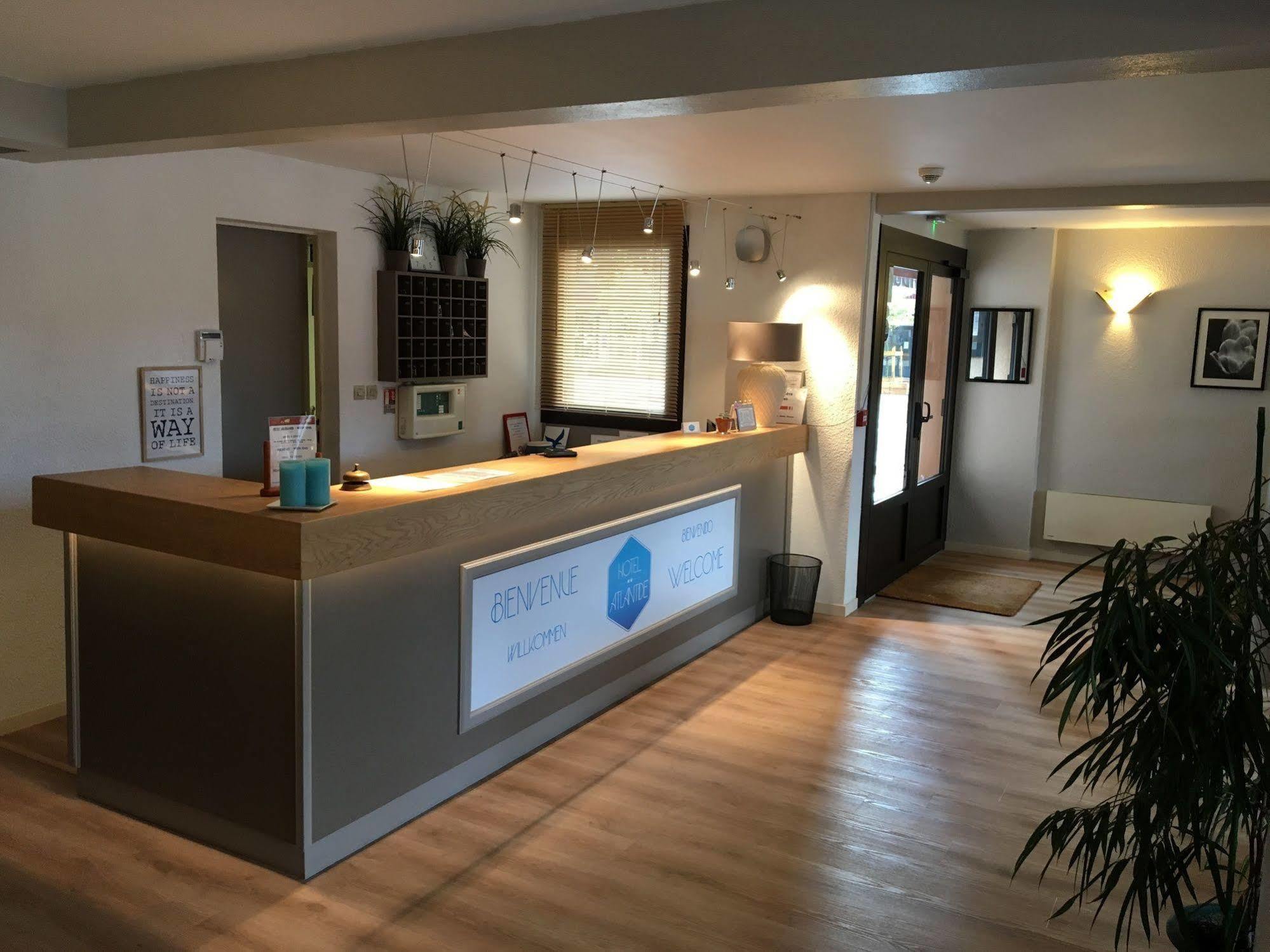 Hotel Atlantide Biscarrosse Zewnętrze zdjęcie