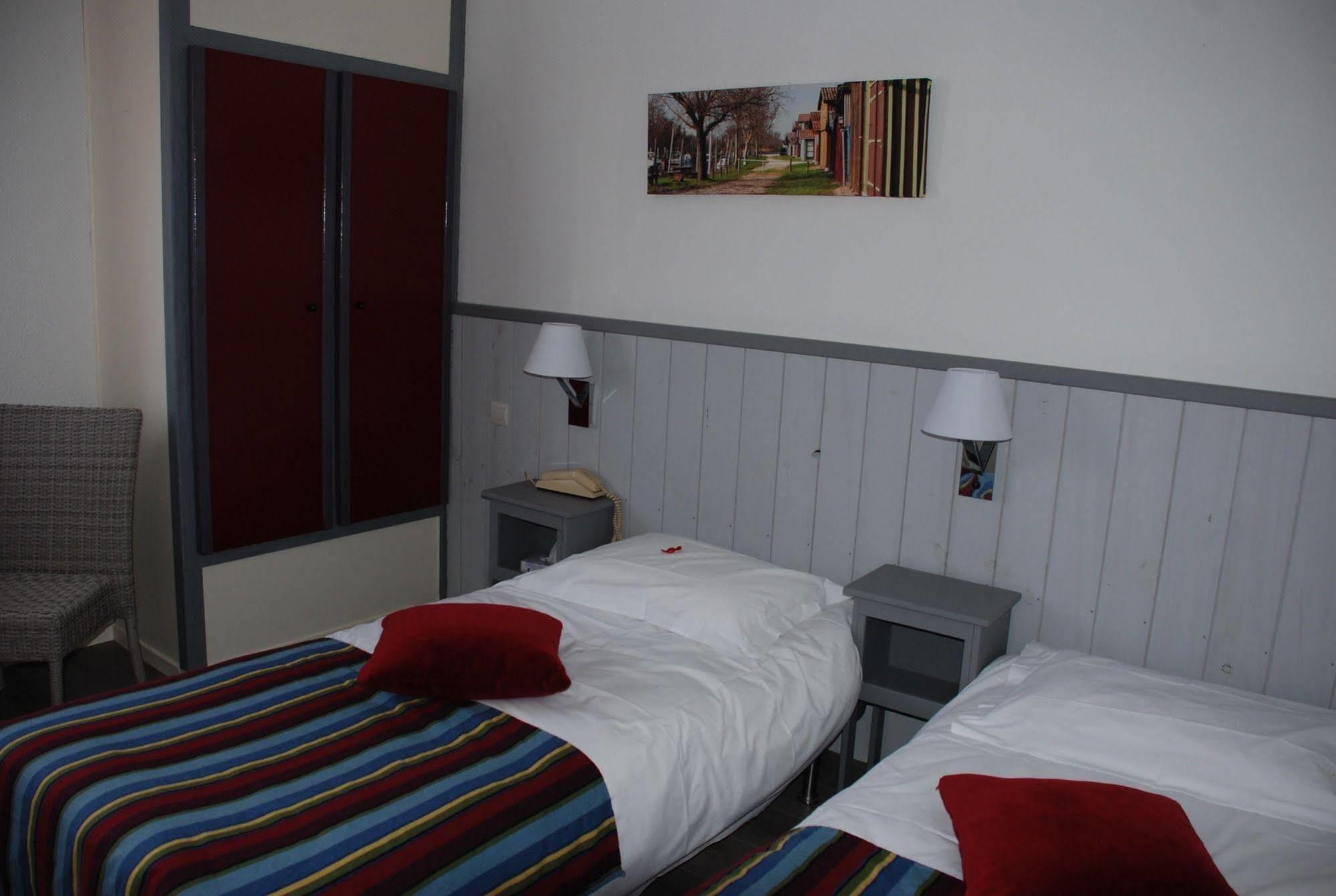 Hotel Atlantide Biscarrosse Zewnętrze zdjęcie